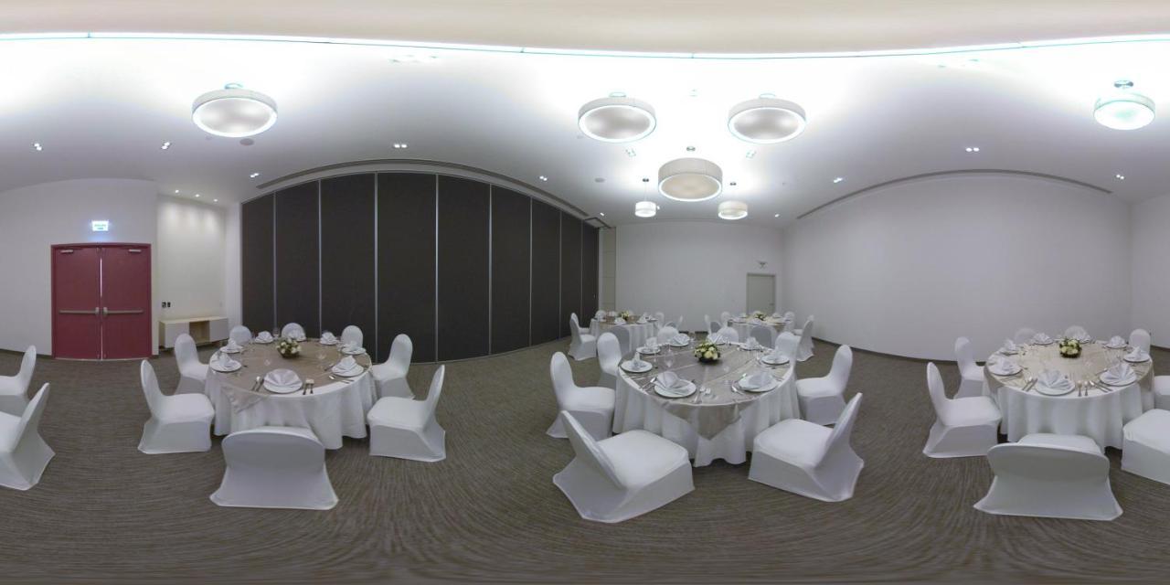 Fiesta Inn Parque Puebla Extérieur photo